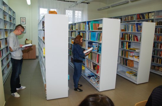 biblioteka (3)