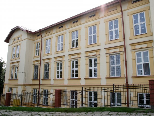 budynek_szkoly (2)